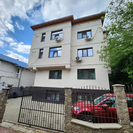 Boutique City Retreats Apartments Yaş Dış mekan fotoğraf